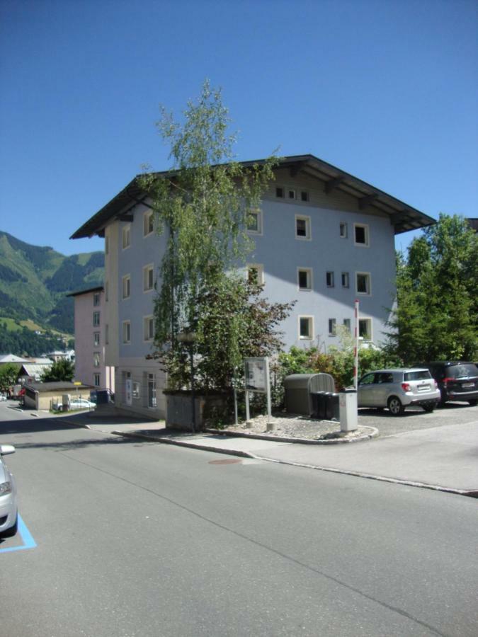 Schlafgut Kuessler - 70M Vom City Express Zell am See Eksteriør bilde