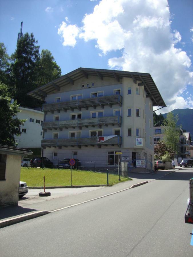 Schlafgut Kuessler - 70M Vom City Express Zell am See Eksteriør bilde